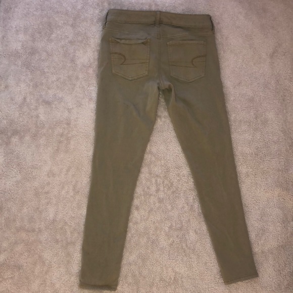AMERICAN EAGLE khaki jeans - Picture 3 of 6
